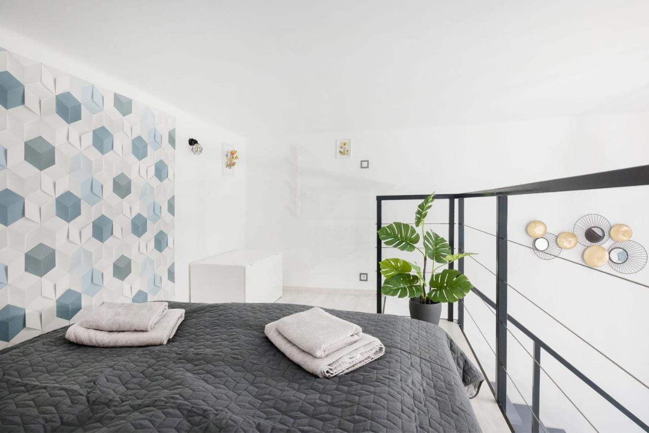 Mirror Apartments Budapest Exterior photo